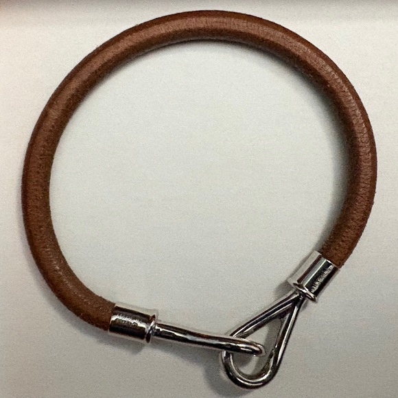 Hermès Brown Leather Hook Bracelet Palladium Hardware Box & Dusty included - Picture 2 of 8